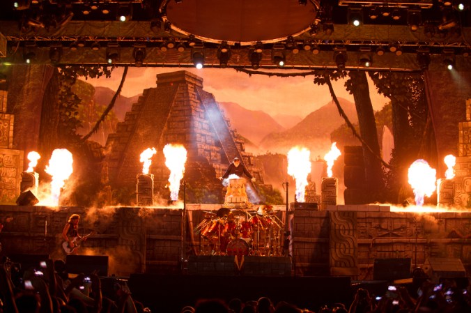 SANTIAGO IRON MAIDEN